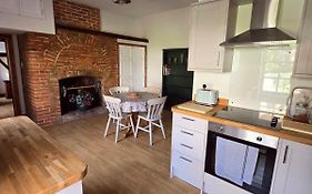 Stunning 1 Bedroom Self Contained Apartment